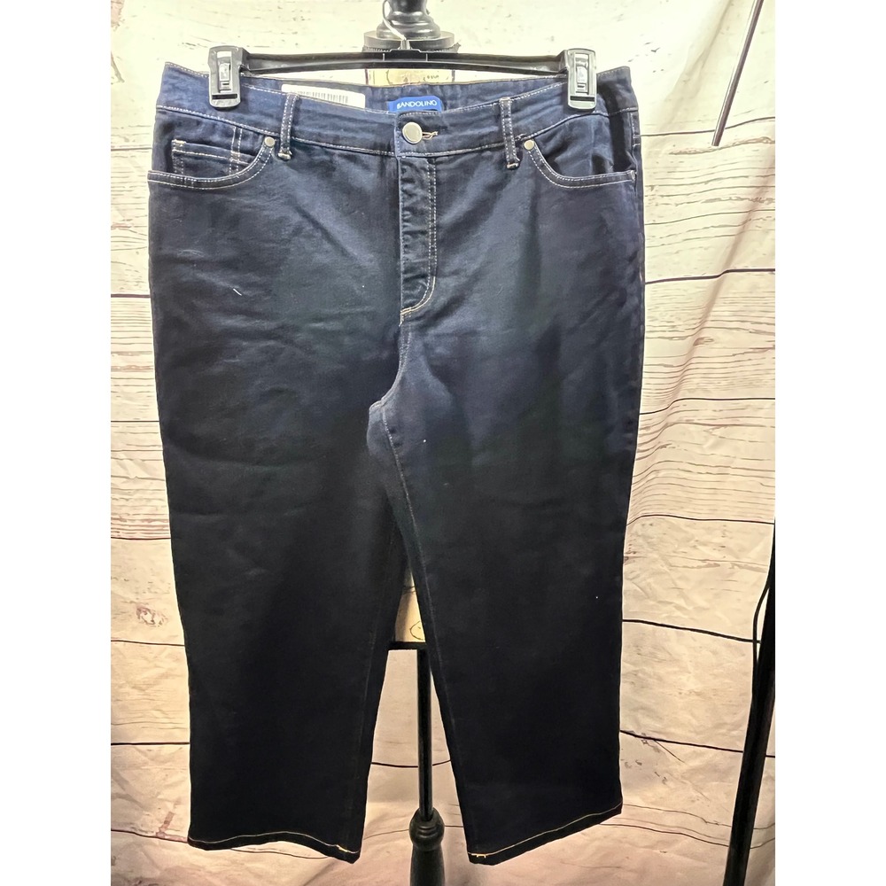 Bandolino Mandie Dark Wash Capri Jeans Womens Size 14 Average Blue Denim Cropped